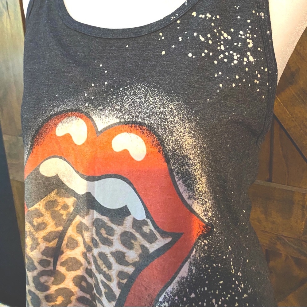 Bleach Dyed Rockin Leopard Tongue Tank NWOT - Picture 8 of 11